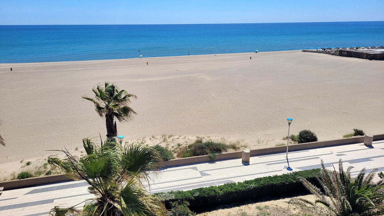 Photo of Others in La Cote Radieuse