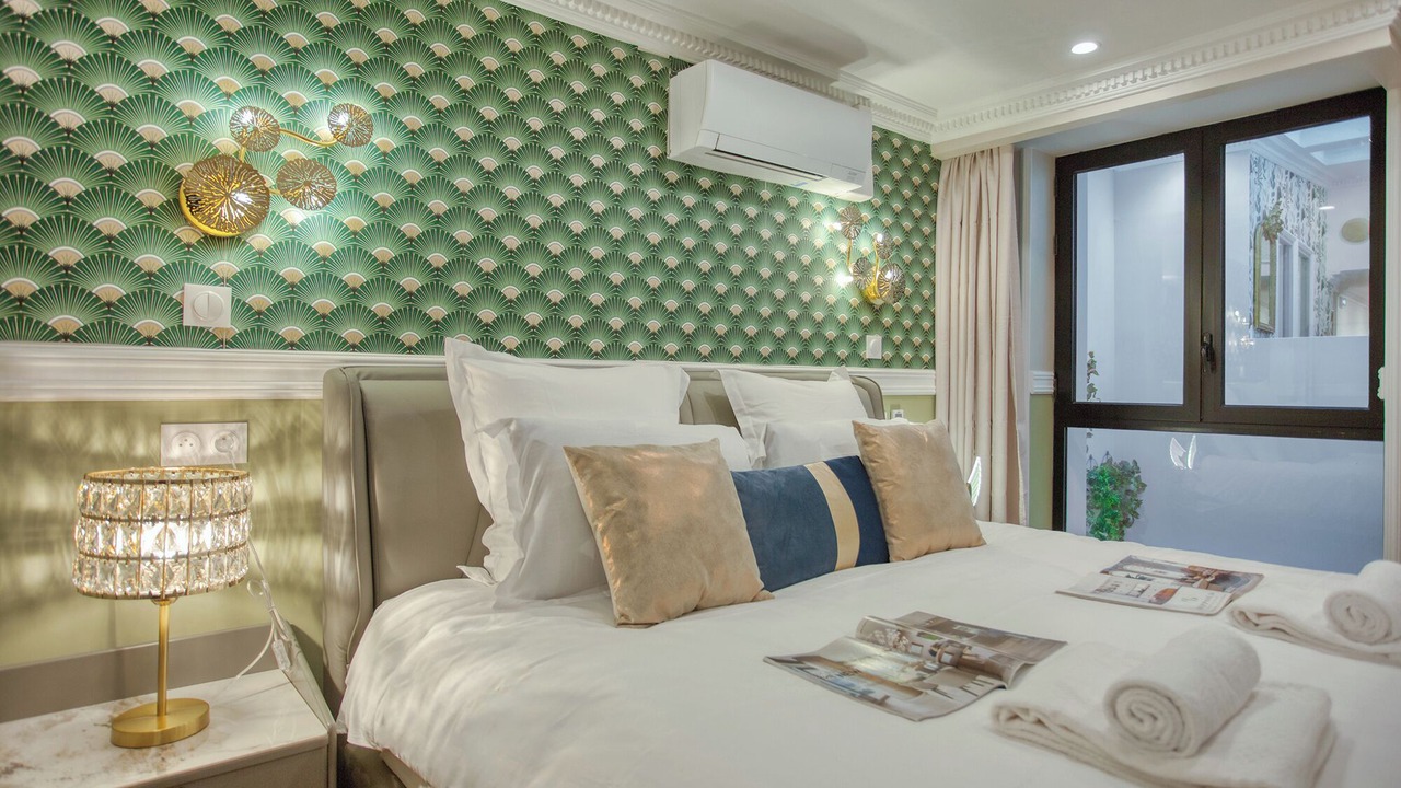 Photo of Bedroom in Arts-et-Metiers