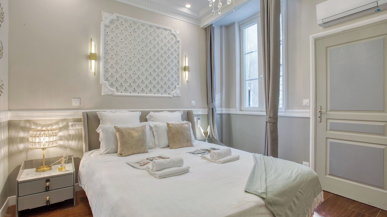 Photo of Bedroom in Arts-et-Metiers