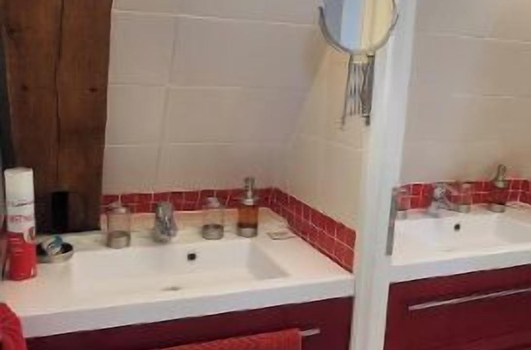 Photo of Bathroom in Le Passage