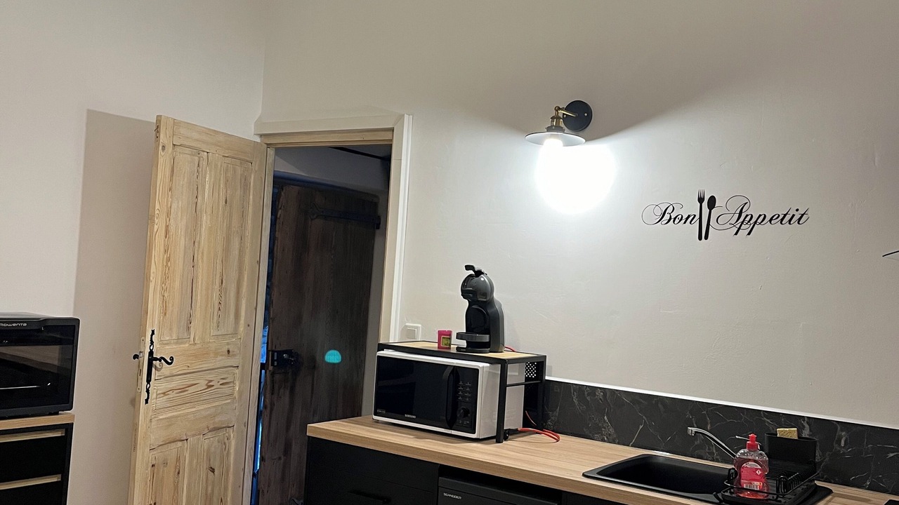 Photo of Kitchen in Saint-Florent-sur-Auzonnet