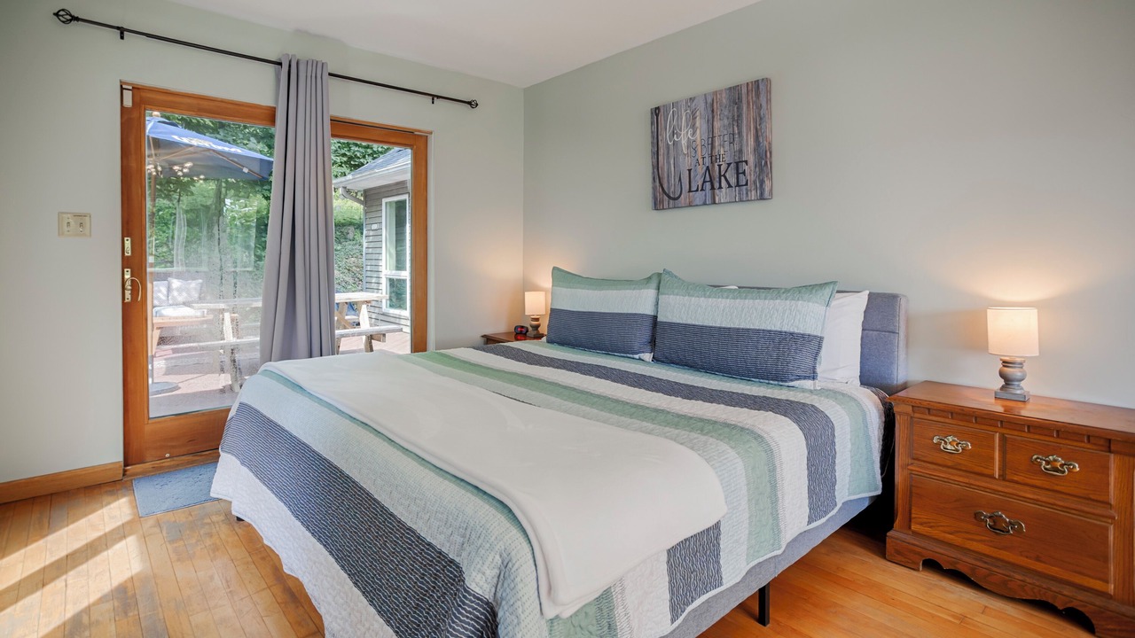Photo of Bedroom in Town of Reading