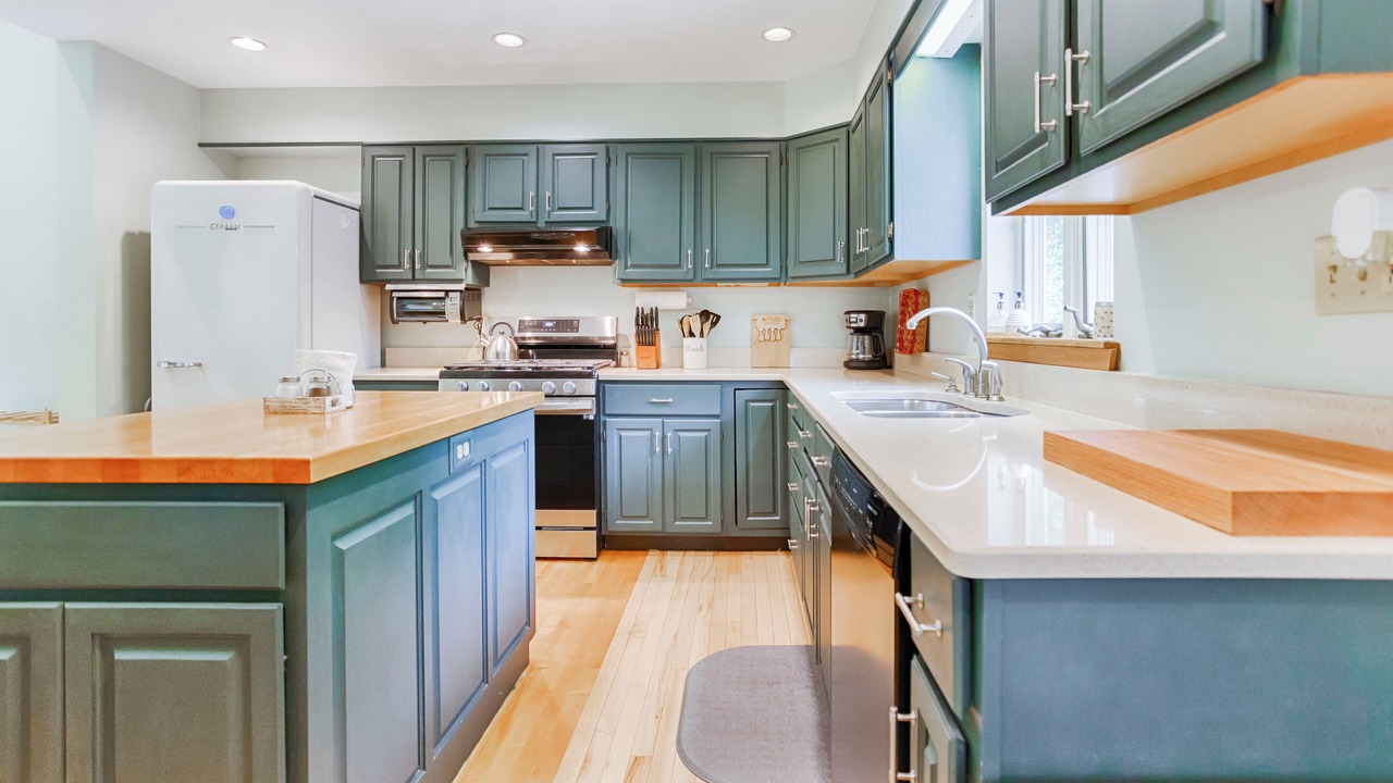 Photo of Kitchen in Town of Reading