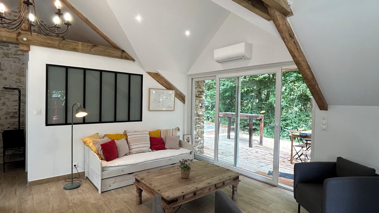Photo of Livingroom in Saint-Clement-de-la-Place