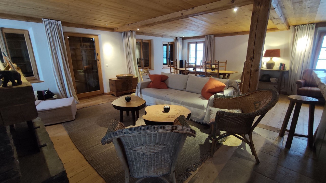 Photo of Livingroom in Gsteig