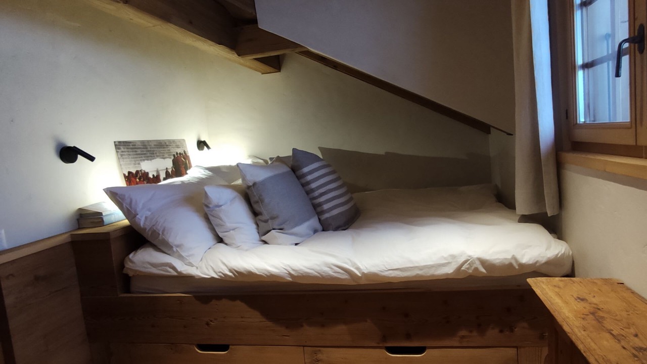 Photo of Bedroom in Gsteig