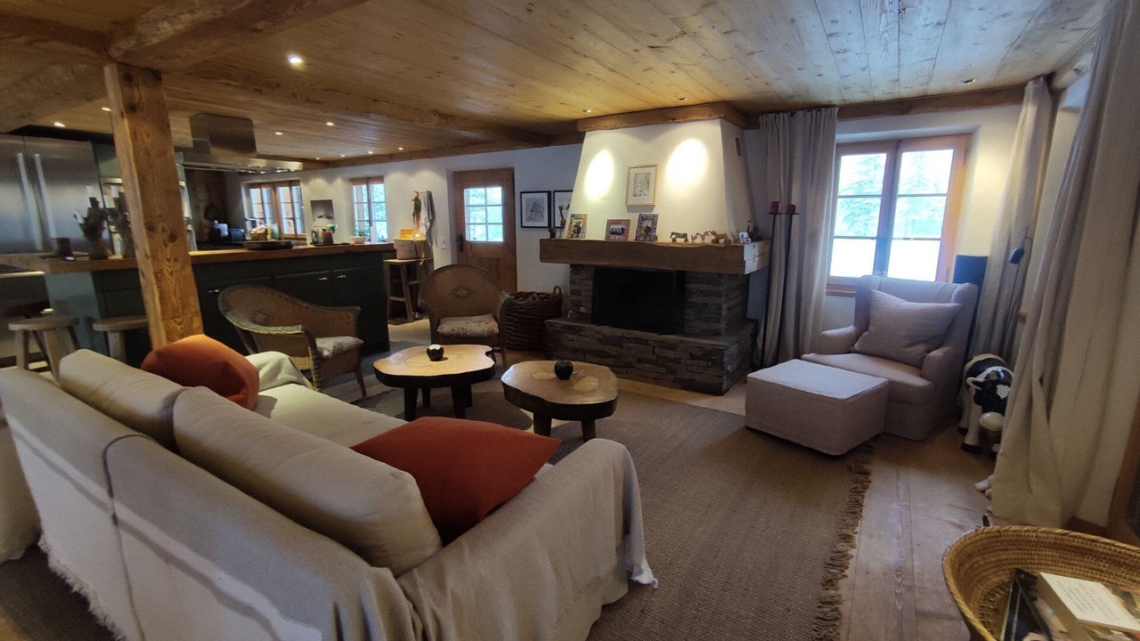 Photo of Livingroom in Gsteig