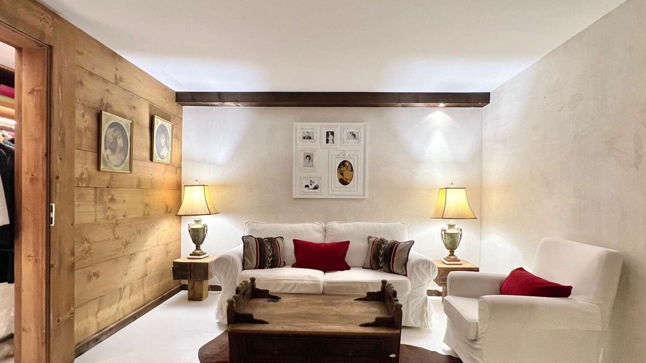 Photo of Bedroom in Zweisimmen Nr Gstaad