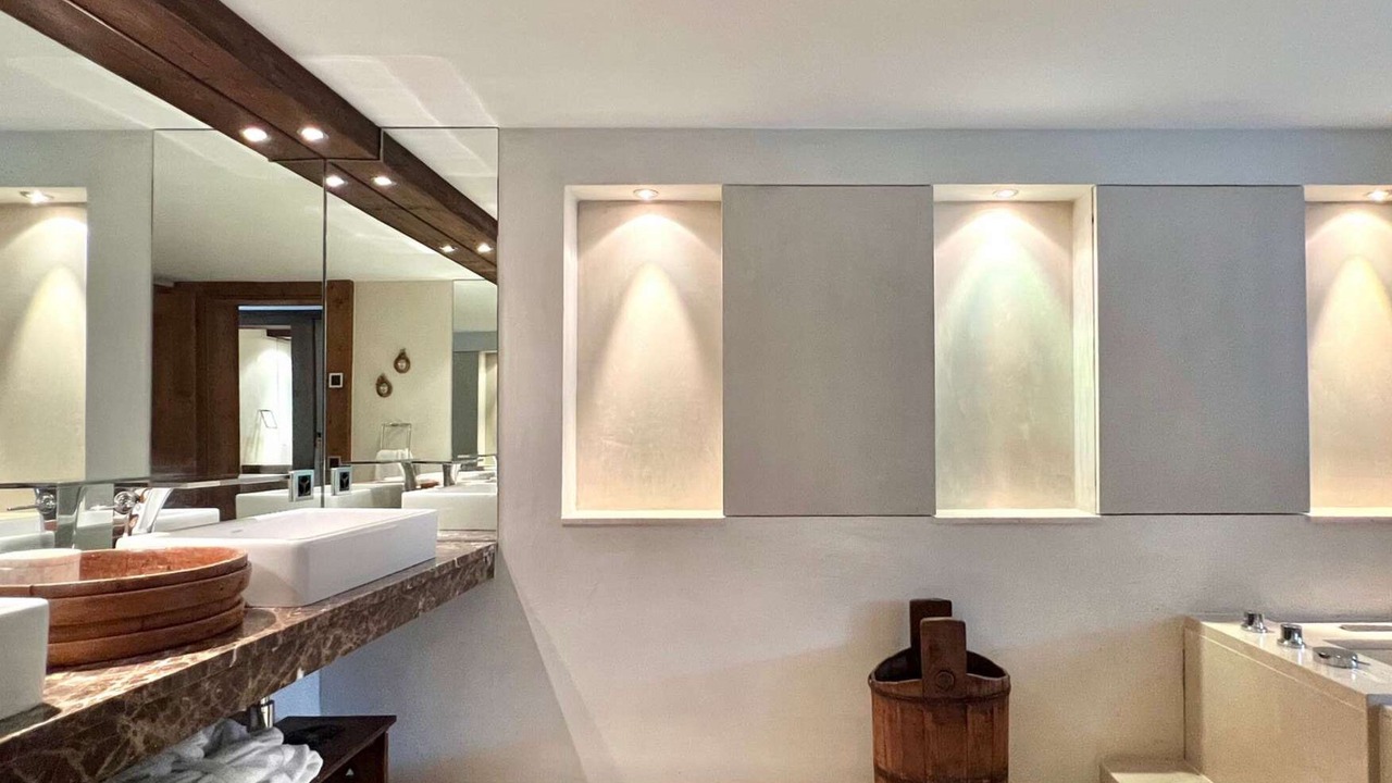 Photo of Bathroom in Zweisimmen Nr Gstaad