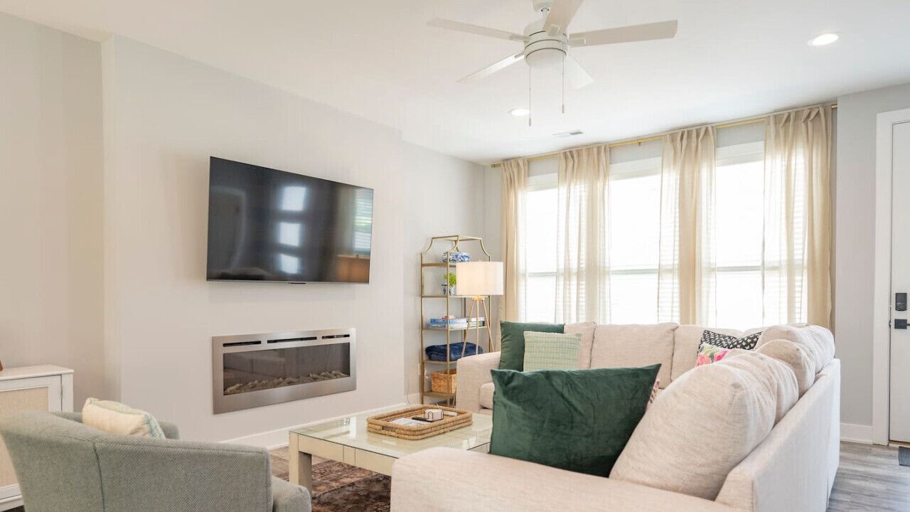 Photo of Livingroom in Lynchburg