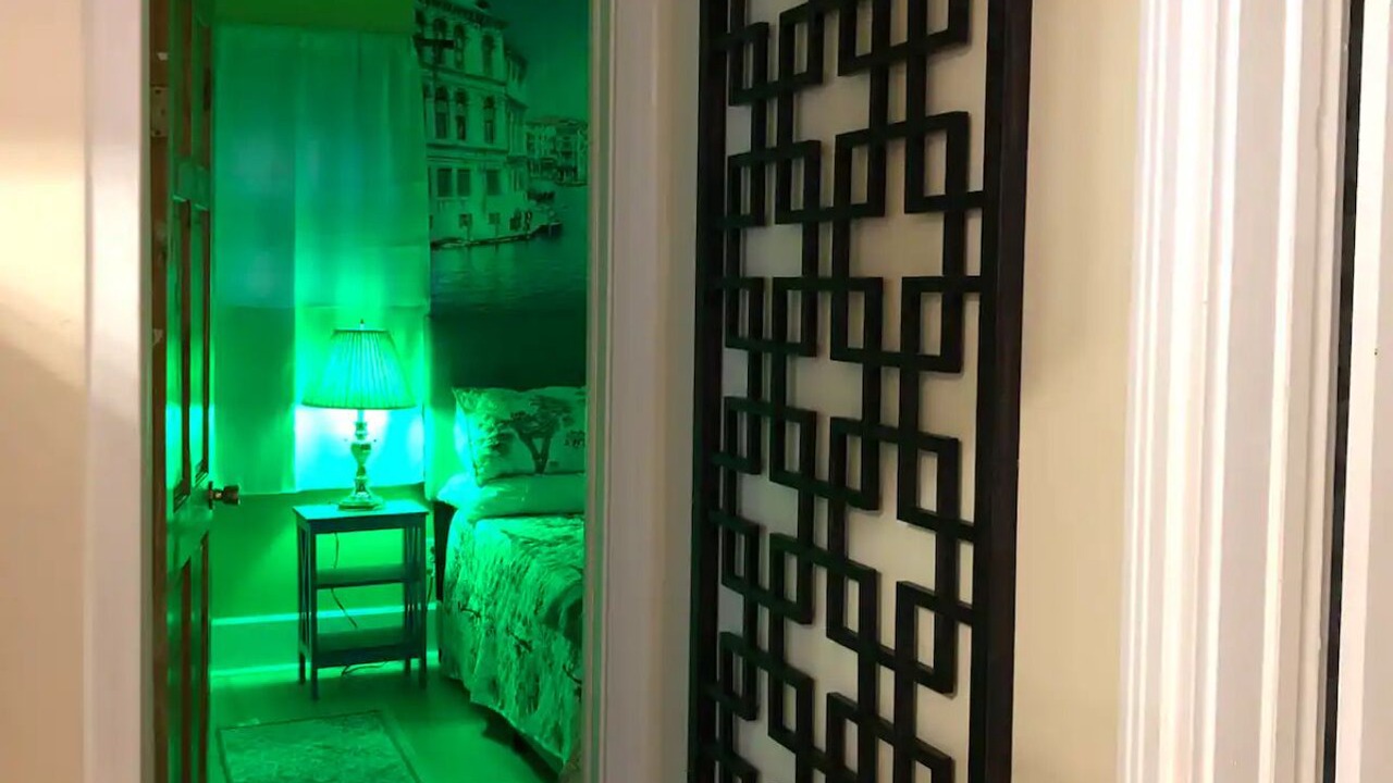 Photo of Bedroom in Stockade Historic District