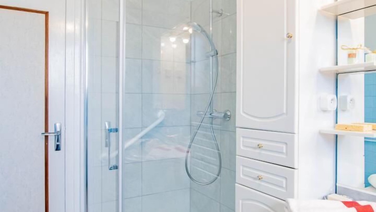 Photo of Bathroom in Lans