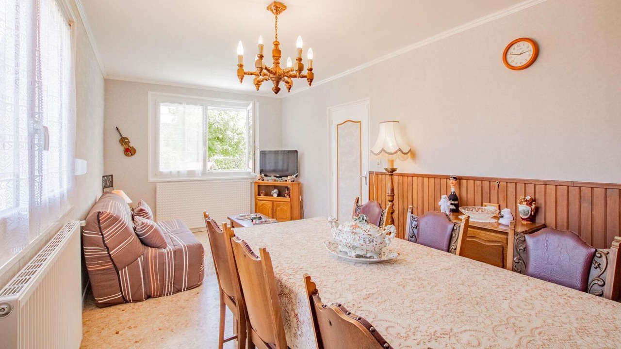 Photo of Others in Lans