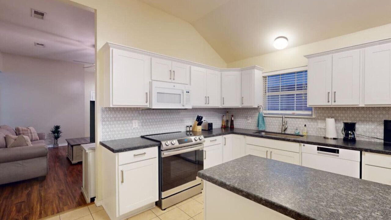 Photo of Kitchen in College Station