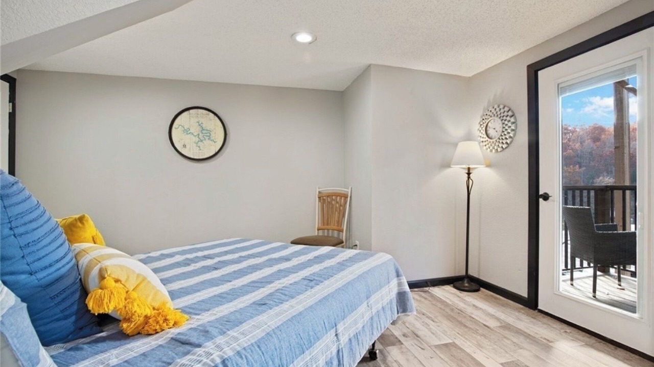 Photo of Bedroom in Osage Beach