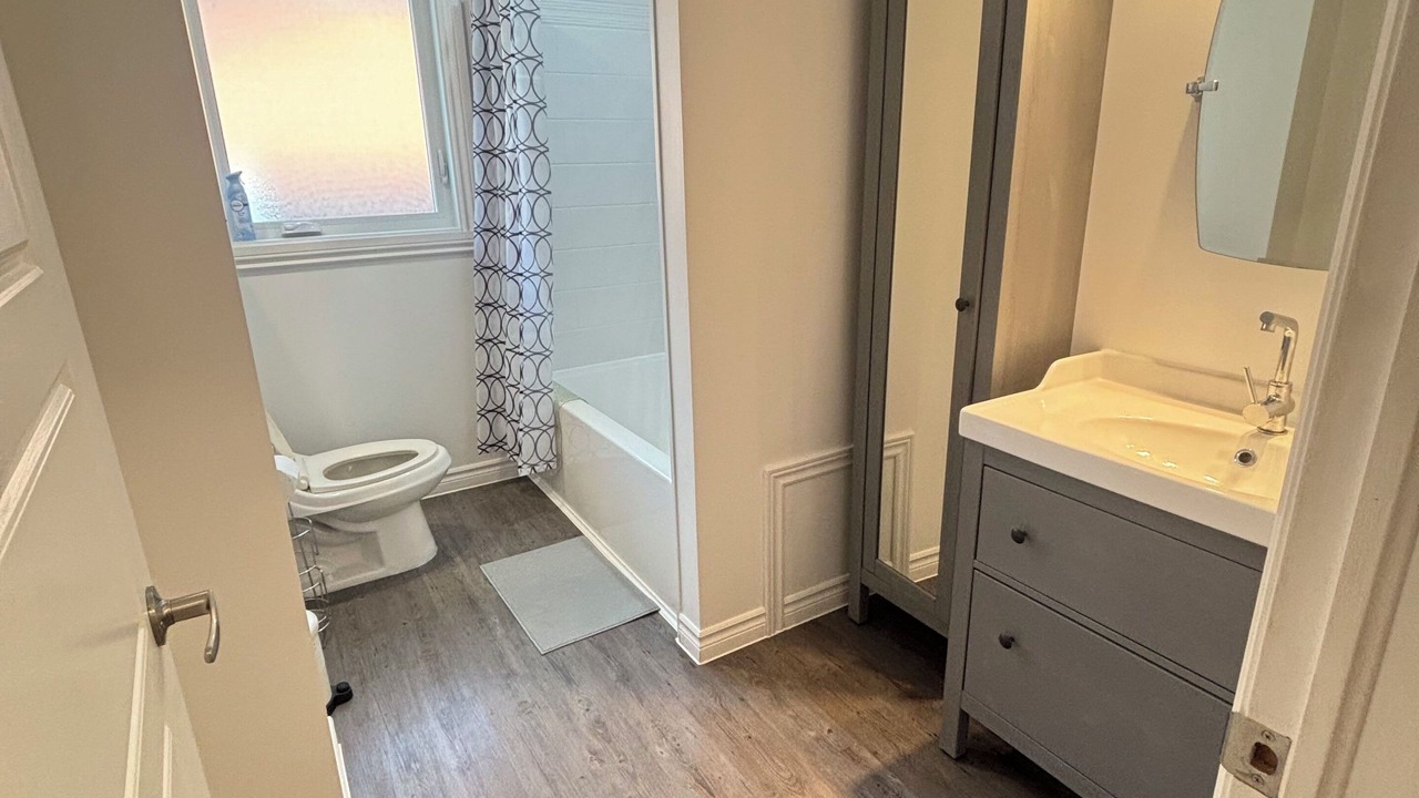 Photo of Bathroom in Saint Hyacinthe