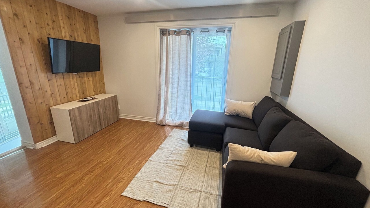 Photo of Livingroom in Saint Hyacinthe