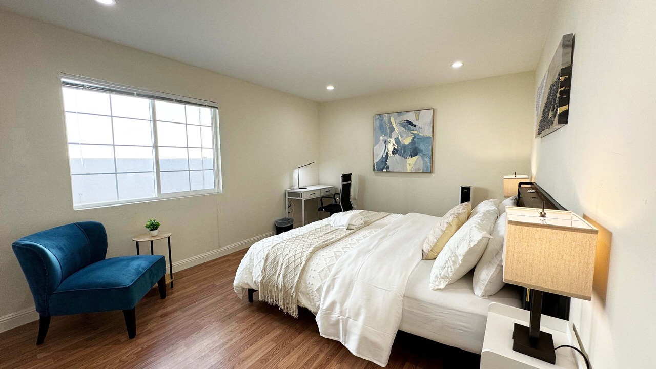 Photo of Bedroom in Downtown