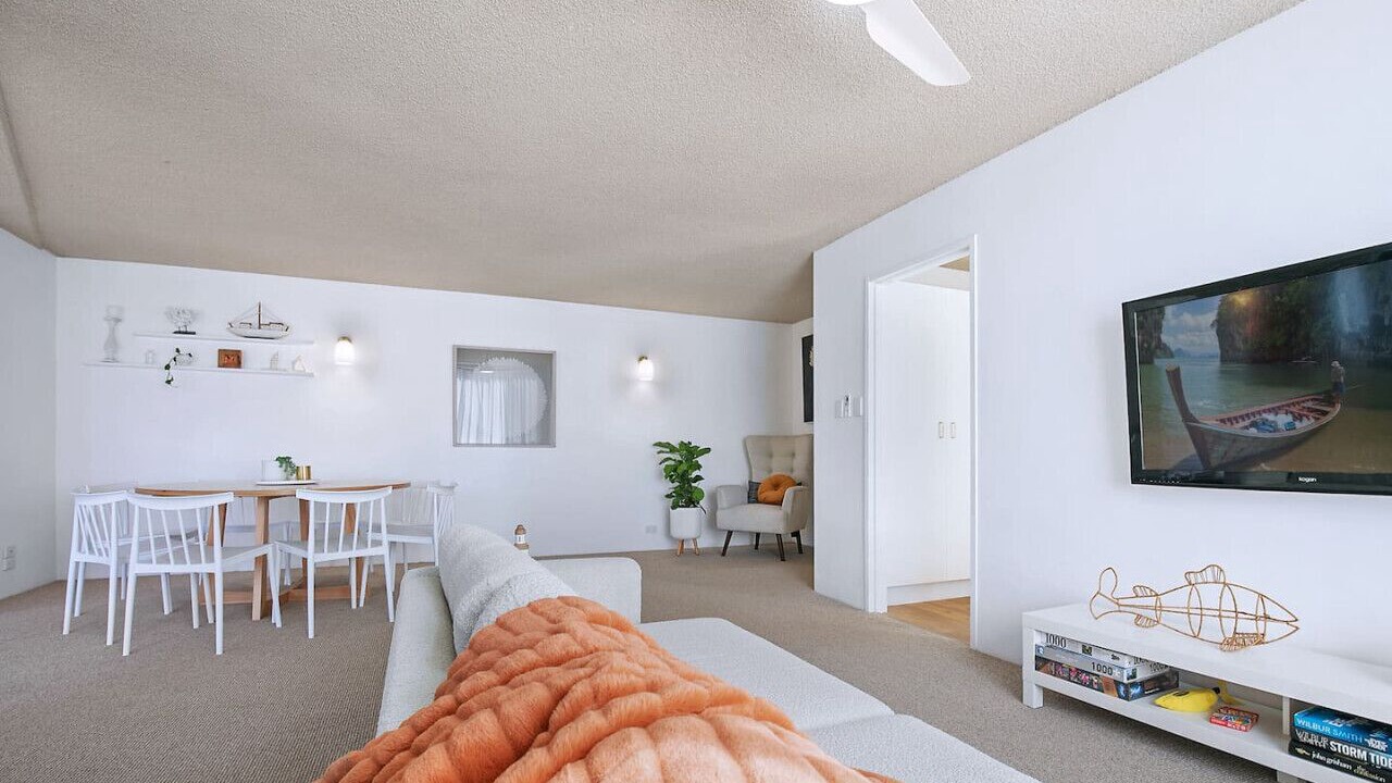 Photo of Livingroom in Redcliffe