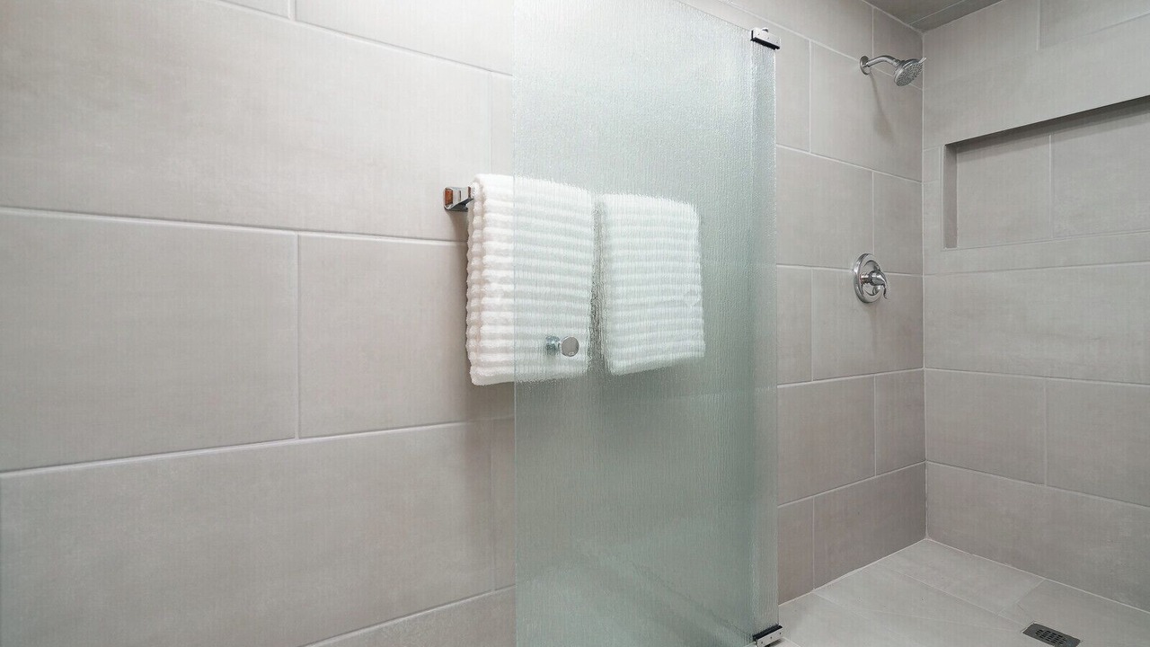 Photo of Bathroom in Vance Jackson