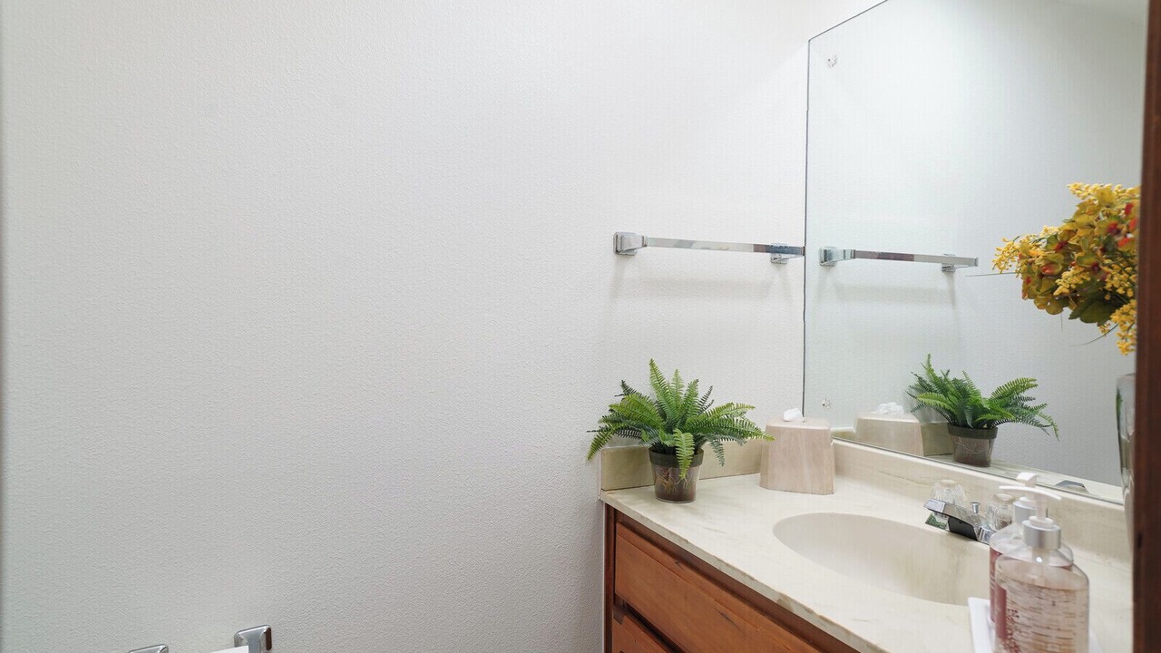 Photo of Bathroom in Vance Jackson