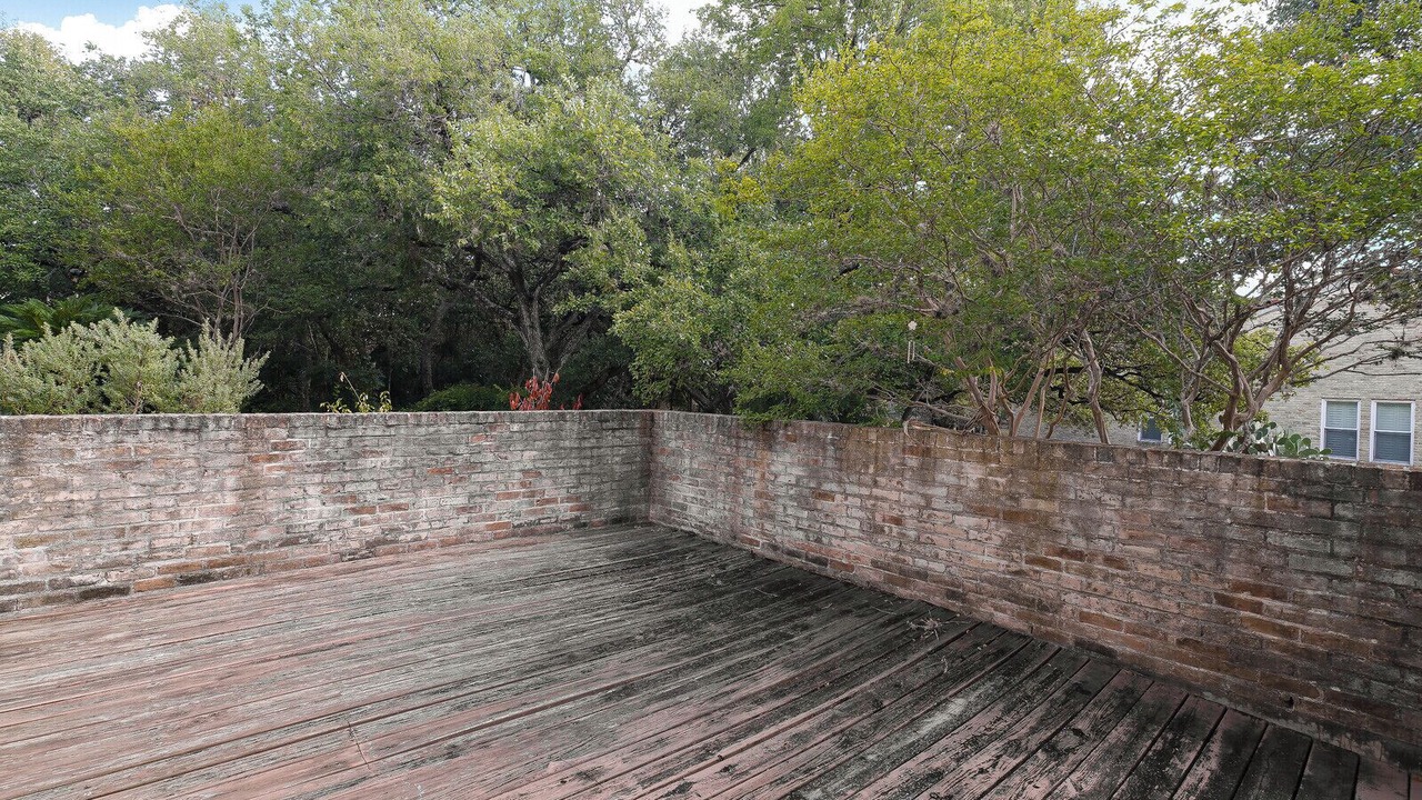 Photo of Patio Balcony in Vance Jackson