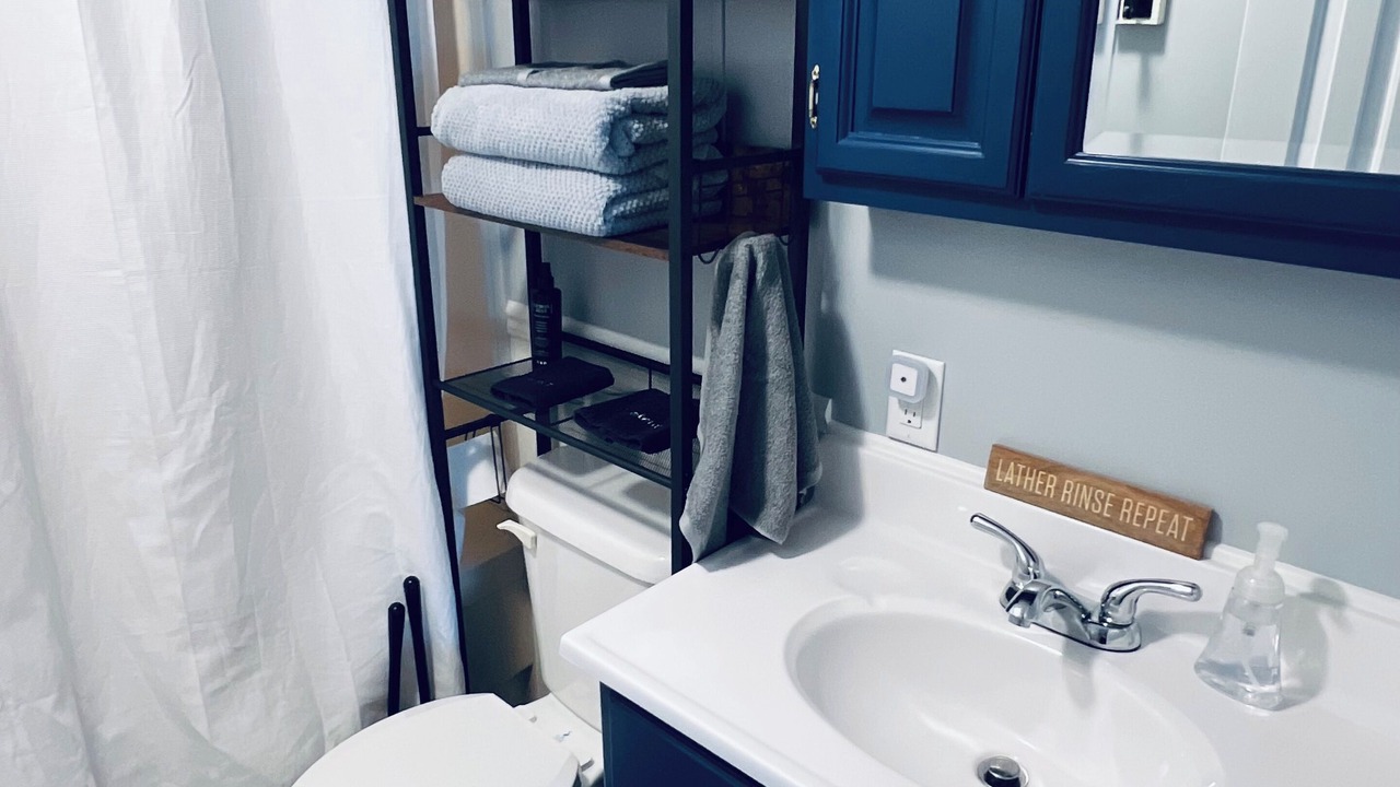 Photo of Bathroom in Town of Reading