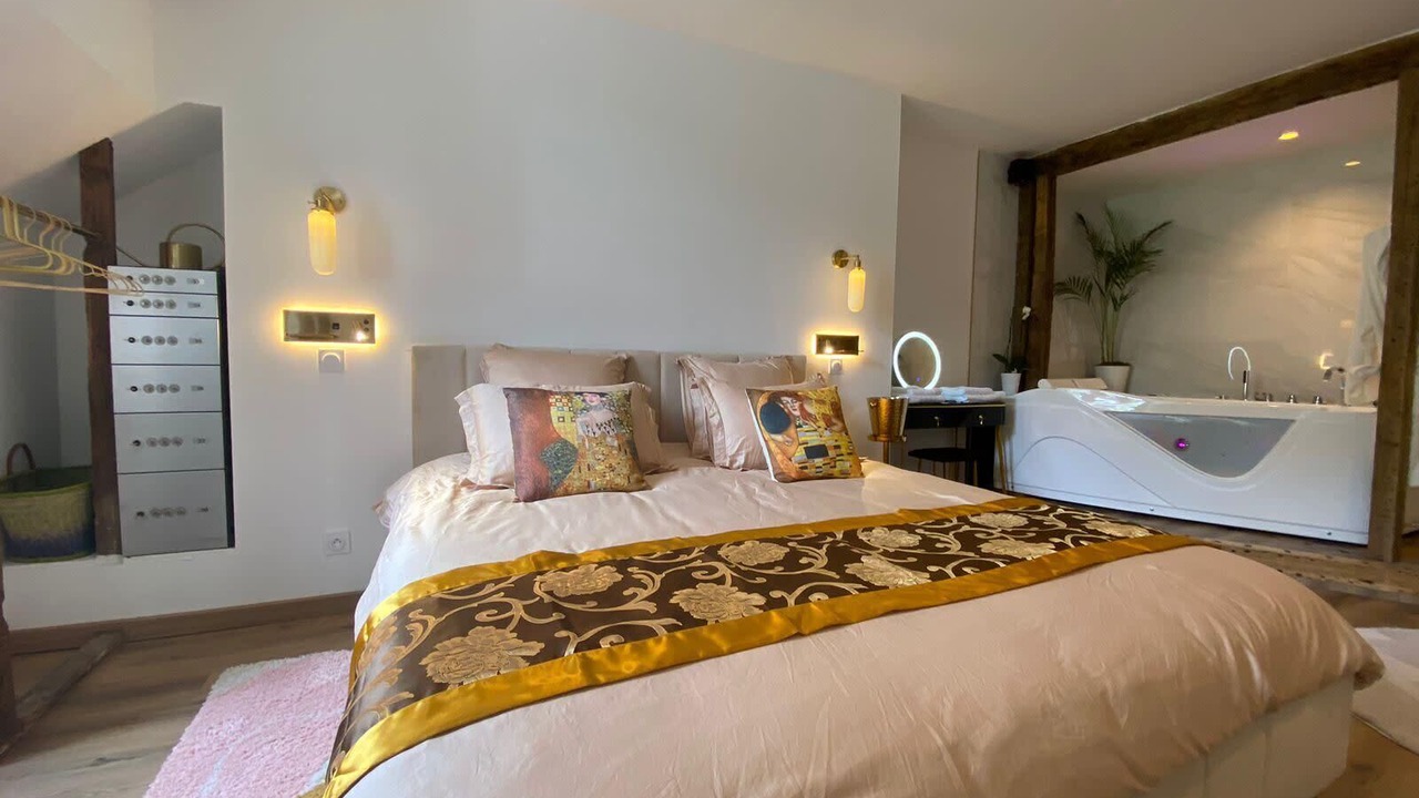 Photo of Bedroom in Tulle