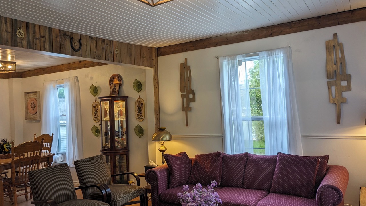 Photo of Livingroom in Martintown