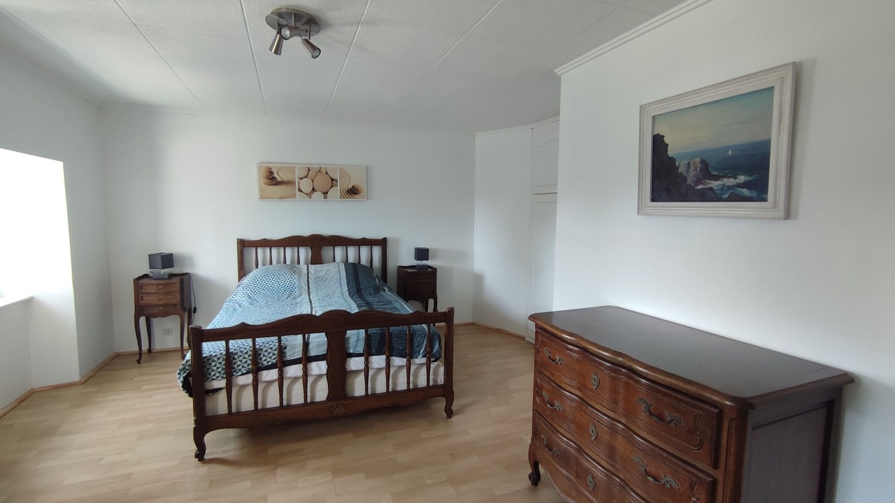 Photo of Bedroom in Plogoff