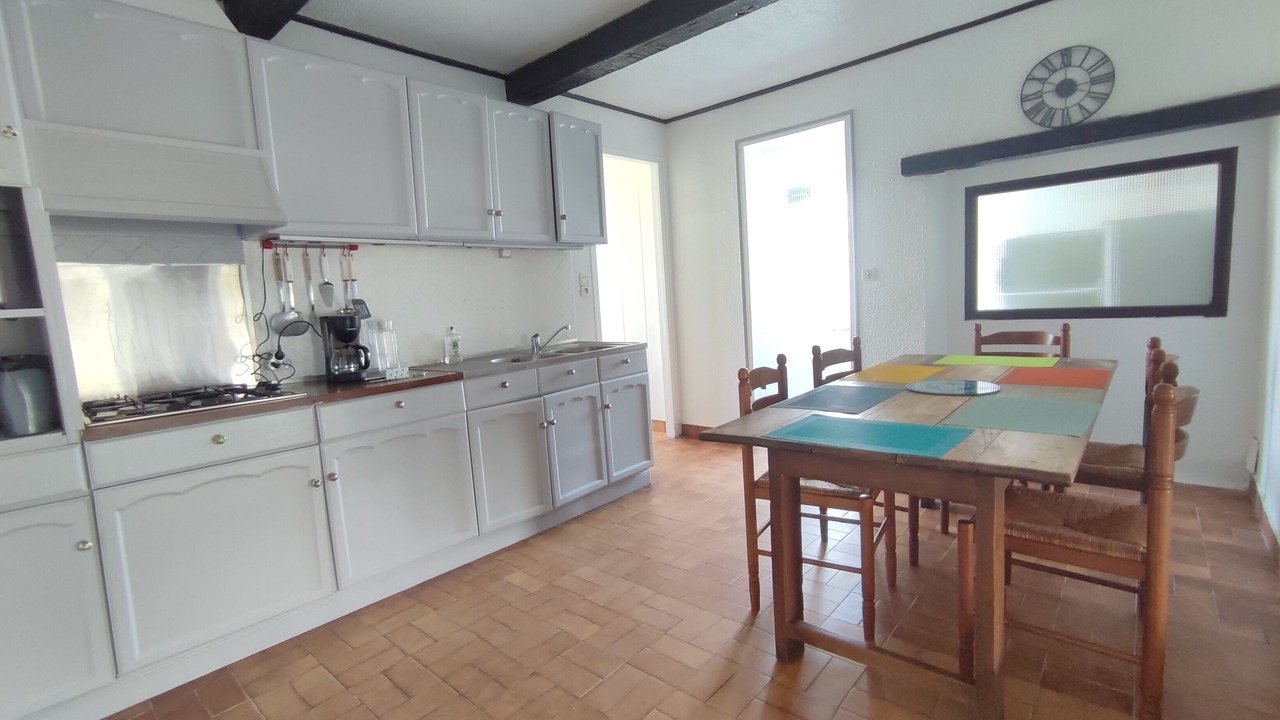 Photo of Kitchen in Plogoff