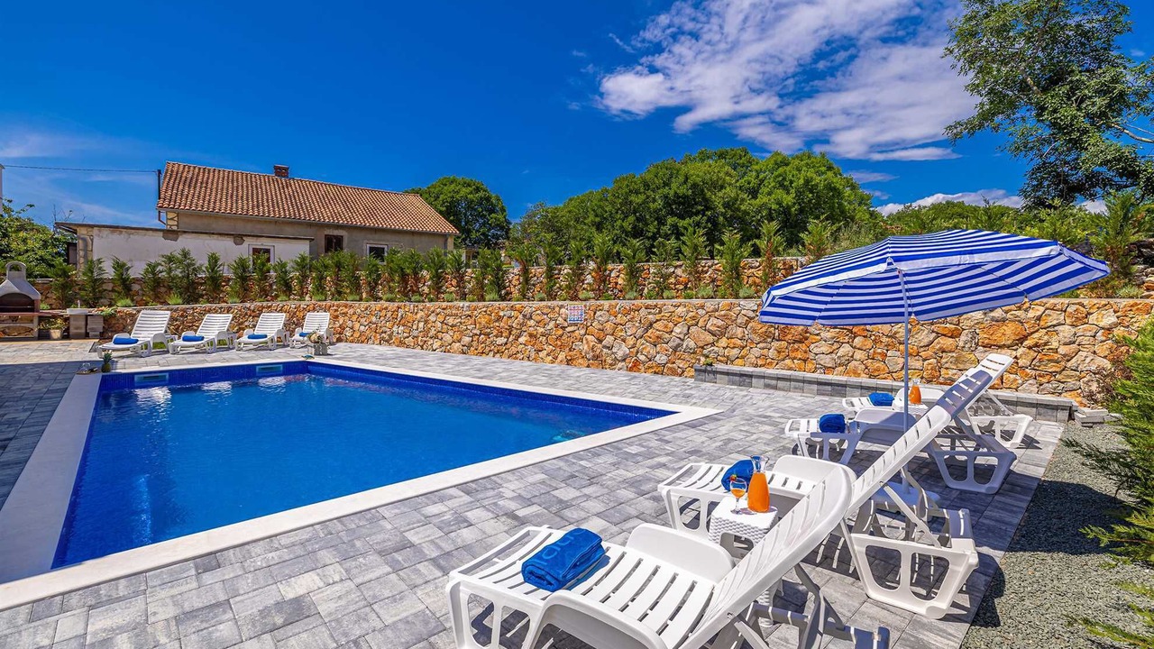 Photo of Outdoor in Linardici