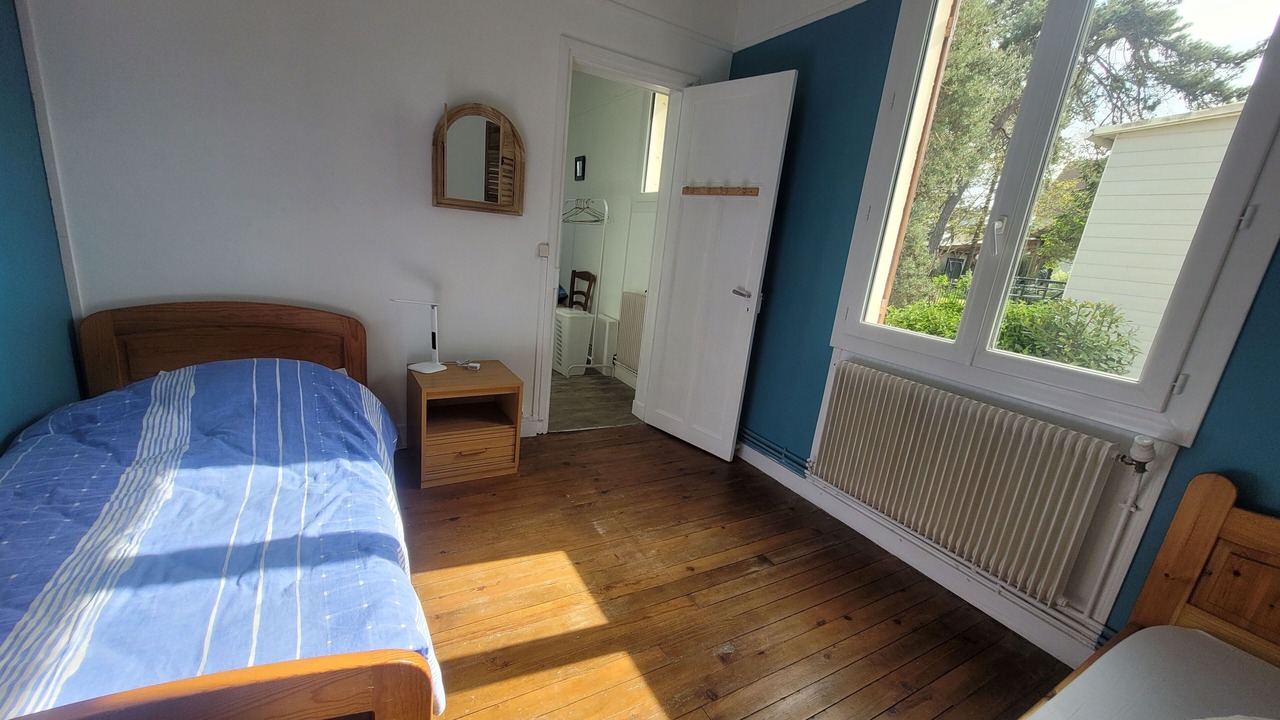Photo of Bedroom in Merville-Franceville-Plage