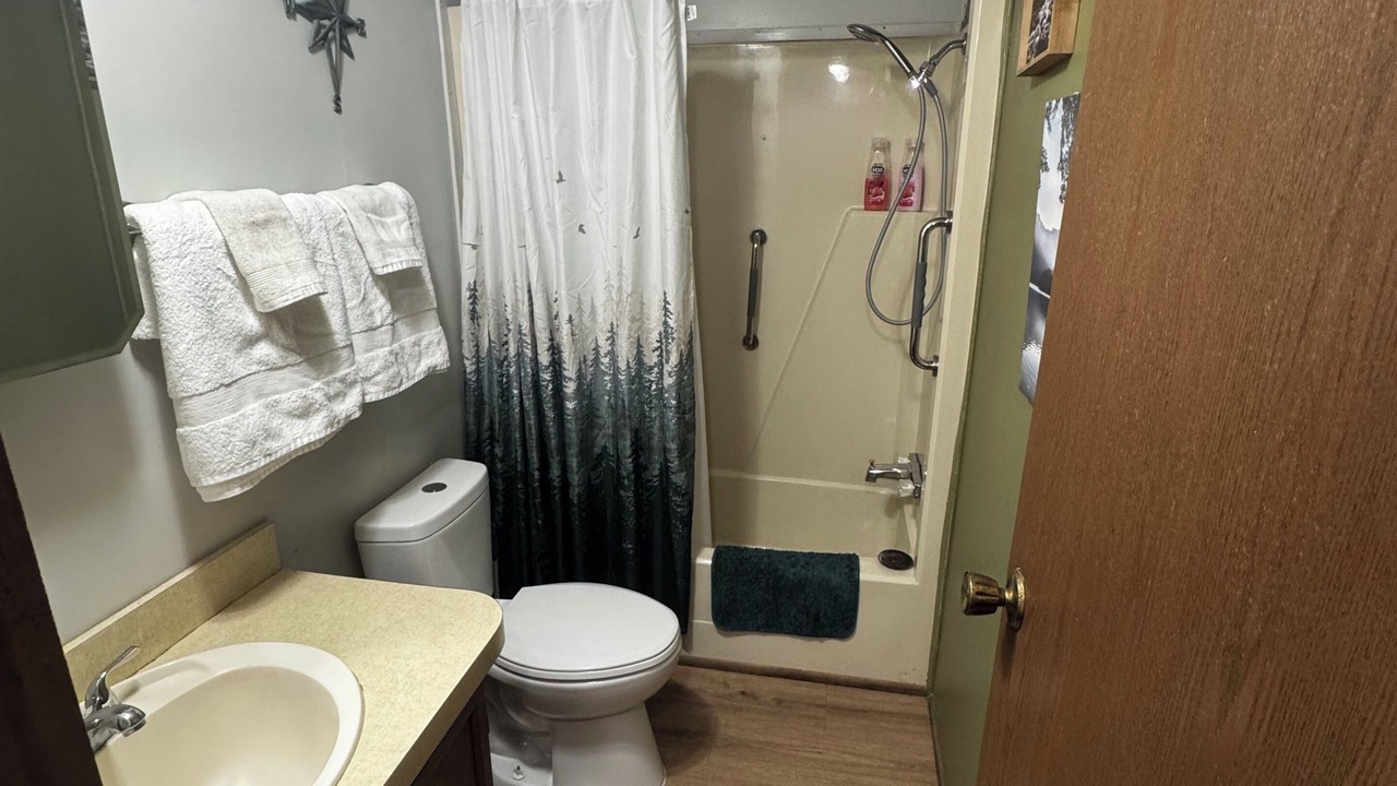 Photo of Bathroom in Flint Creek