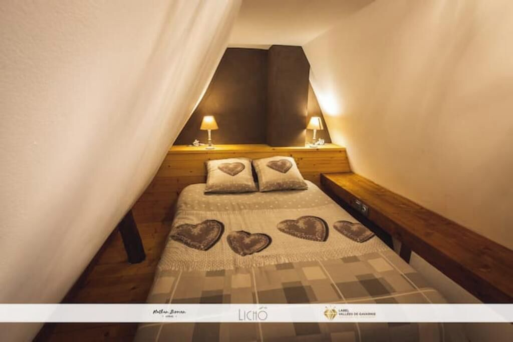 Photo of Bedroom in Saint-Pastous