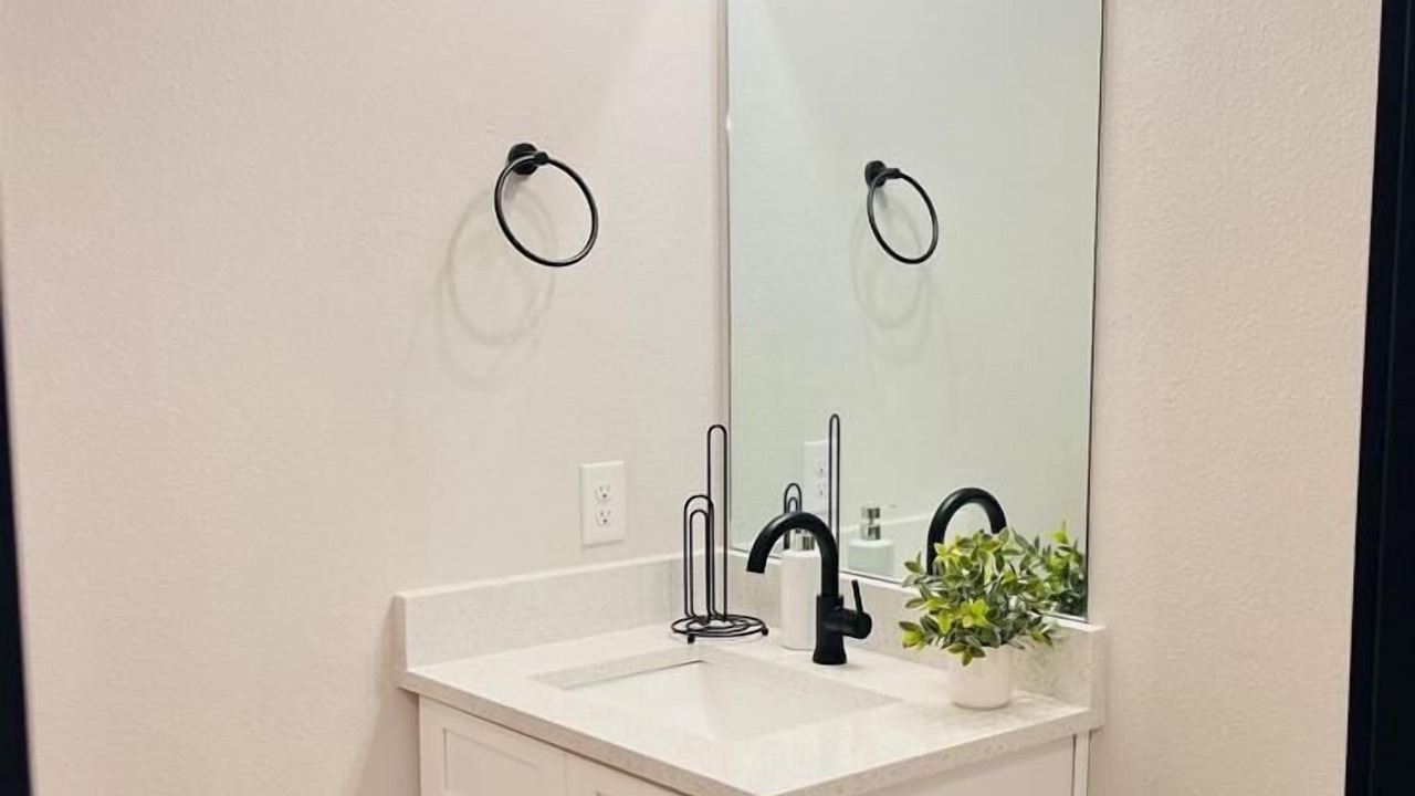 Photo of Bathroom in Central Park South