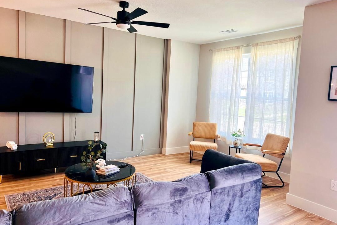 Photo of Livingroom in Central Park South