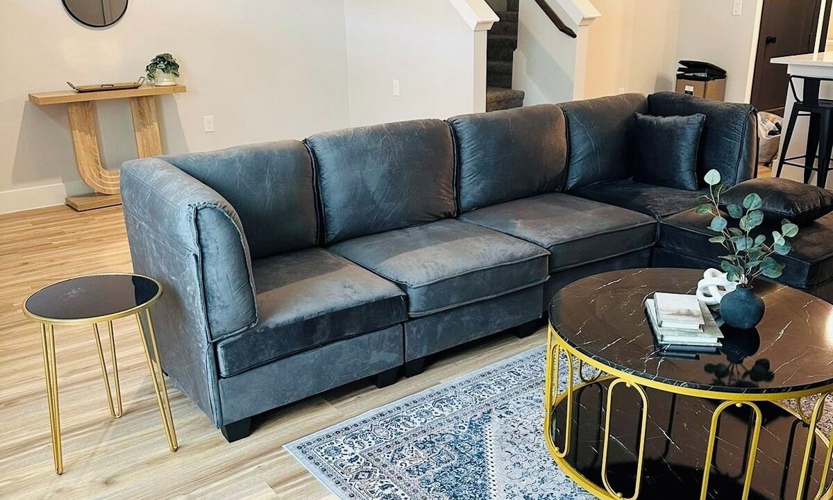 Photo of Livingroom in Central Park South