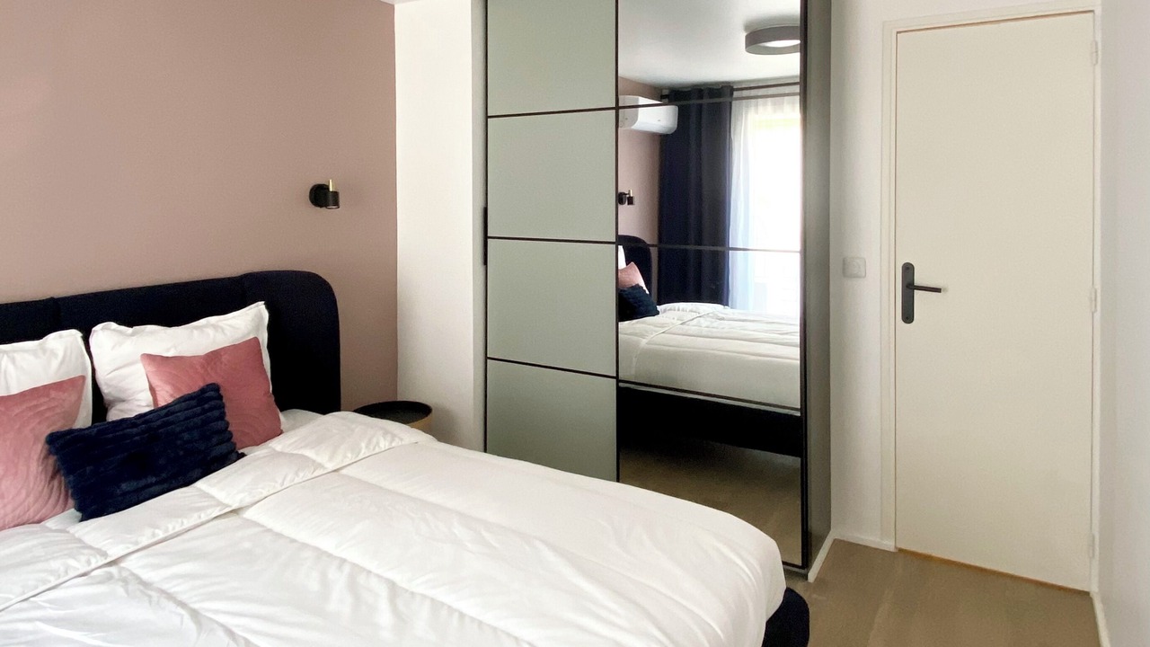 Photo of Bedroom in Palais de justice