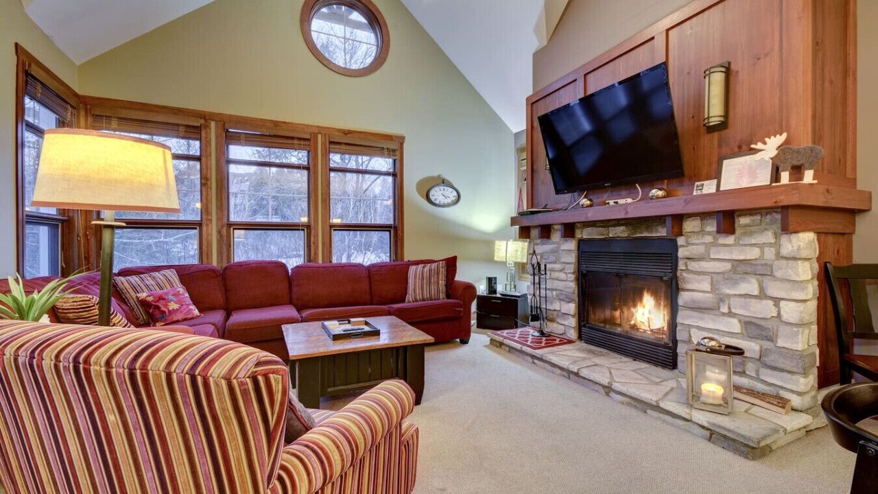 Photo of Livingroom in Tremblant-Les-Eaux