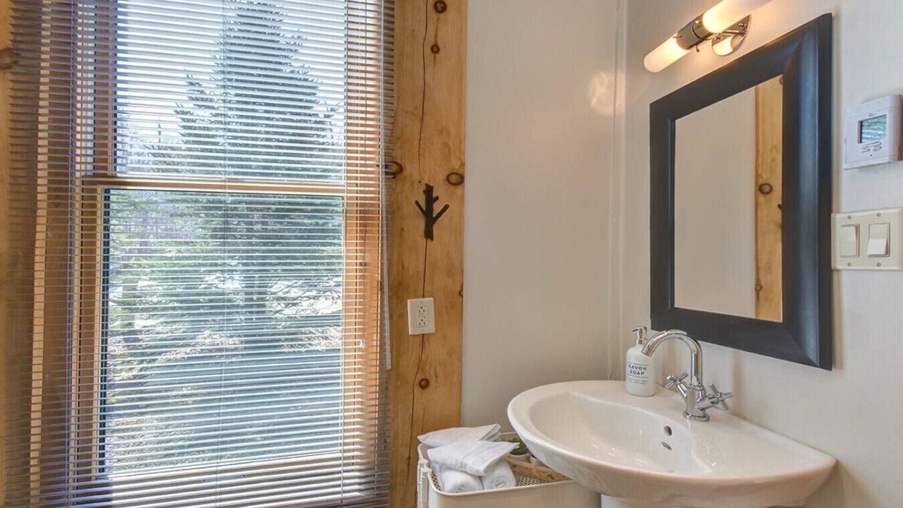 Photo of Bathroom in Lac Superieur Village