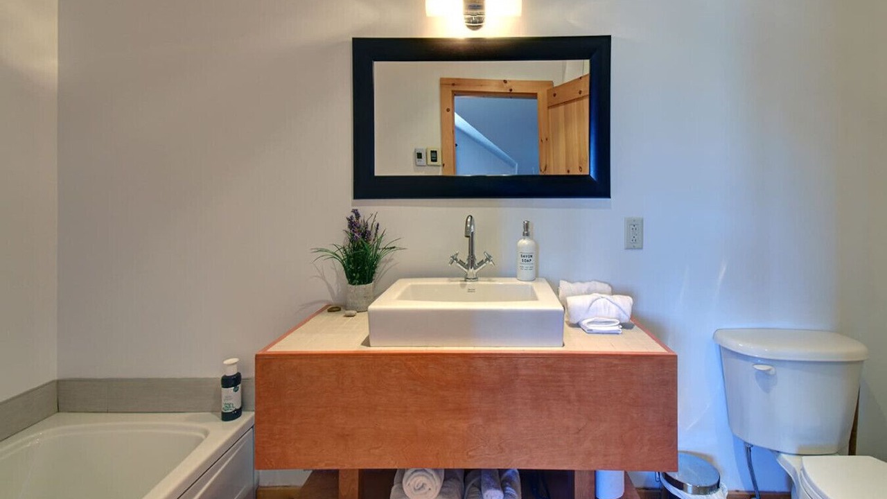 Photo of Bathroom in Lac Superieur Village
