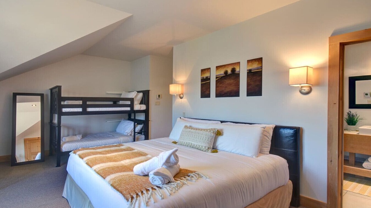 Photo of Bedroom in Lac Superieur Village