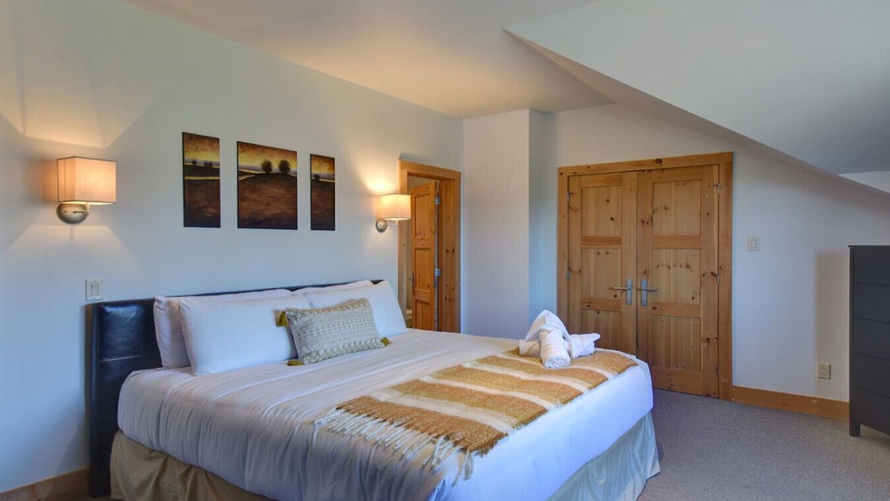 Photo of Bedroom in Lac Superieur Village