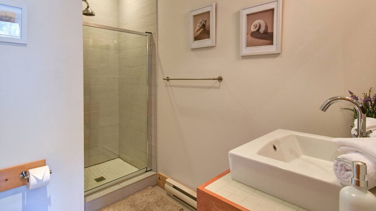 Photo of Bathroom in Lac Superieur Village