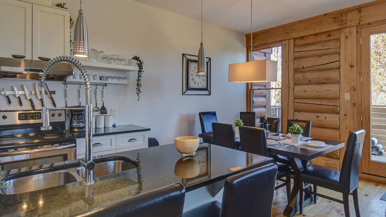 Photo of Kitchen in Lac Superieur Village