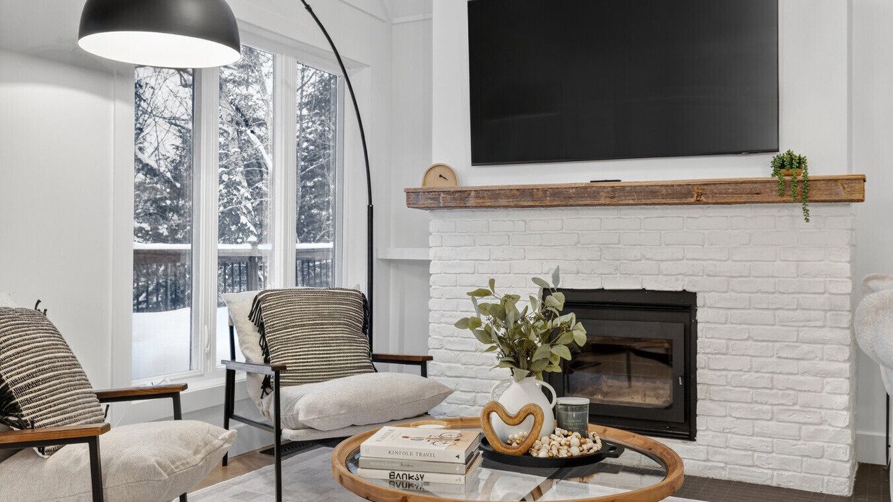Photo of Livingroom in Saint-Faustin-Lac-Carre