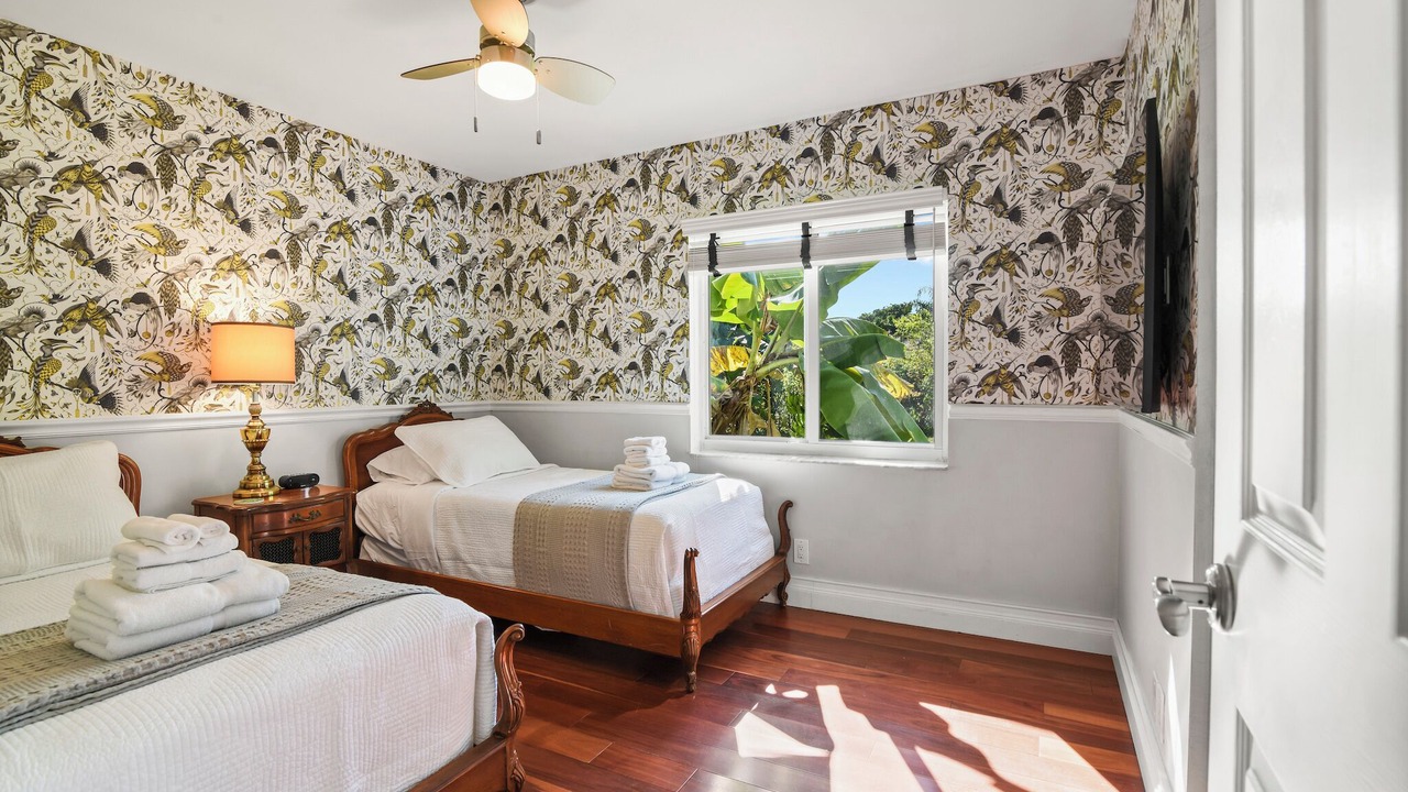 Photo of Bedroom in Coral Springs