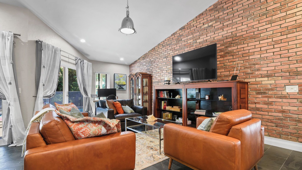 Photo of Livingroom in Coral Springs