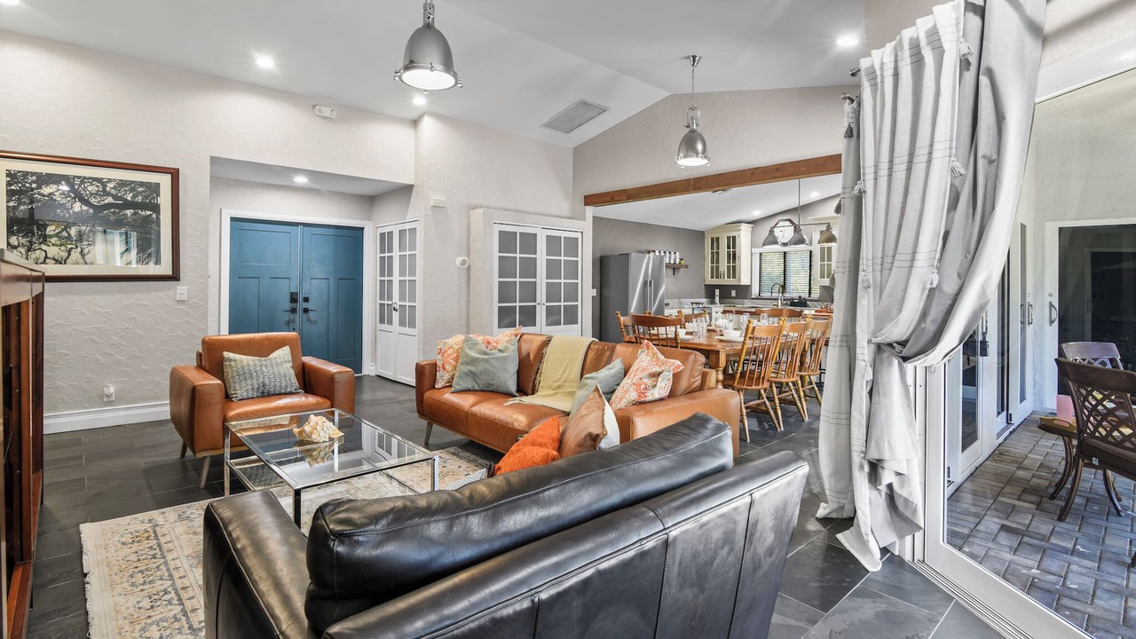 Photo of Livingroom in Coral Springs